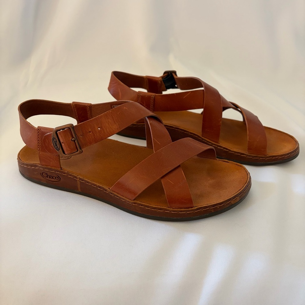 Chaco wayfarer rust leather sandals